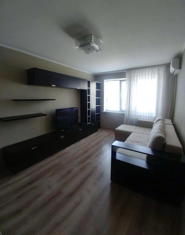 1-кімнатна квартира, просп. Героїв Сталінграда 53 — фото 2