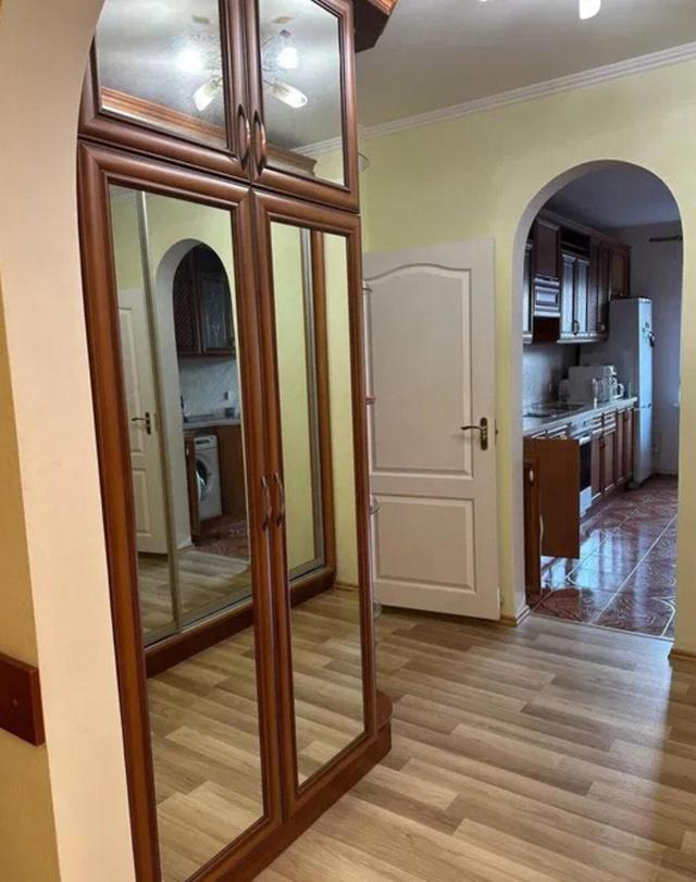 3-кімнатна квартира, вул. Урлівська 15 — фото 1