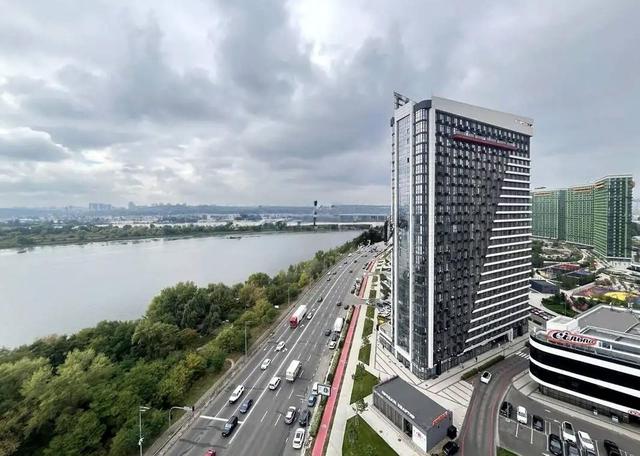 2-кімнатна квартира, наб. Дніпровська 17К — фото 2