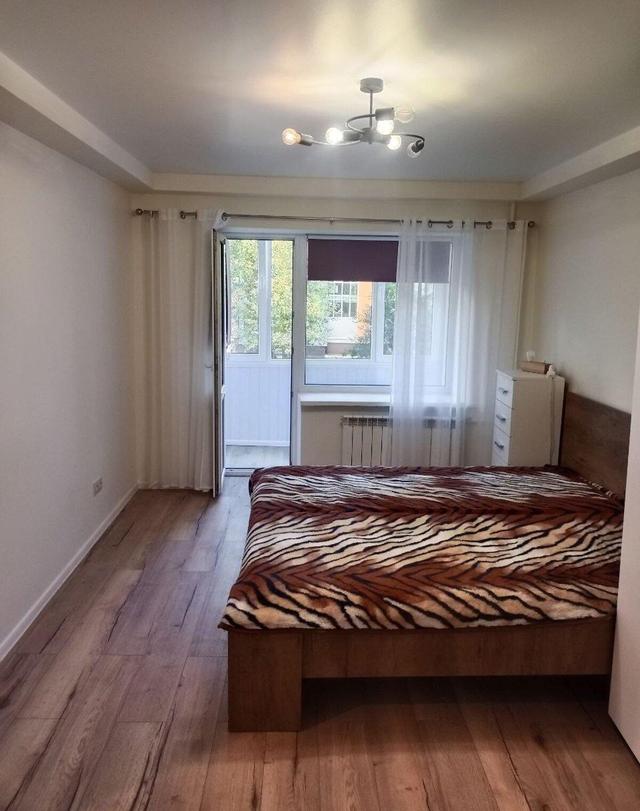 2-кімнатна квартира, вул. Маккейна (Івана Кудрі) 42