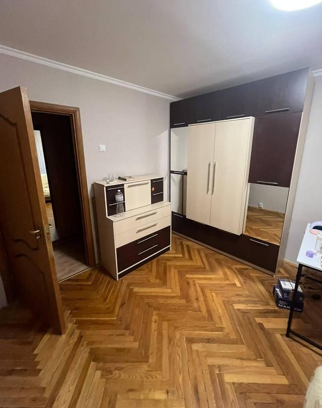 2-кімнатна квартира, вул. Предславинська 25