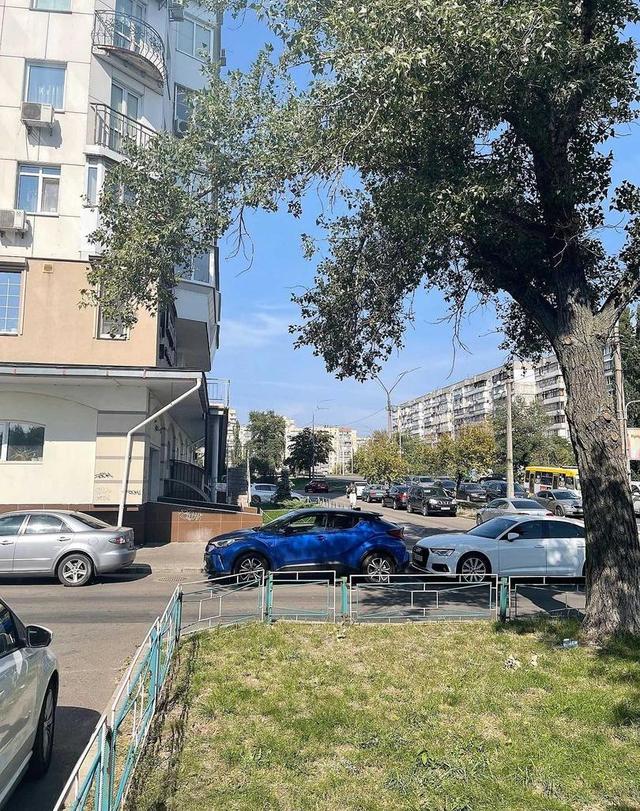 2-кімнатна квартира, просп. Героїв Сталінграда 53б — фото 19