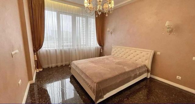2-кімнатна квартира, Дніпровська наб. 14б — фото 8