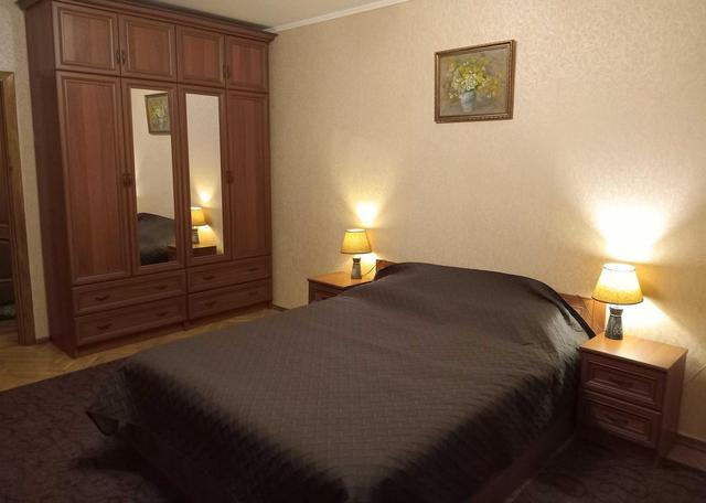 2-кімнатна квартира, вул. Тютюнника (Анрі Барбюса) 22/26