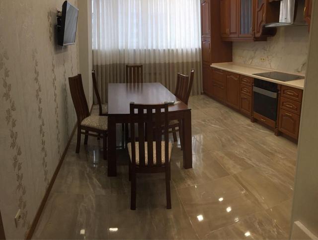 2-кімнатна квартира, ігоря сікорського зо2