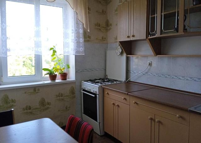 2-кімнатна квартира, по Бажана — фото 1