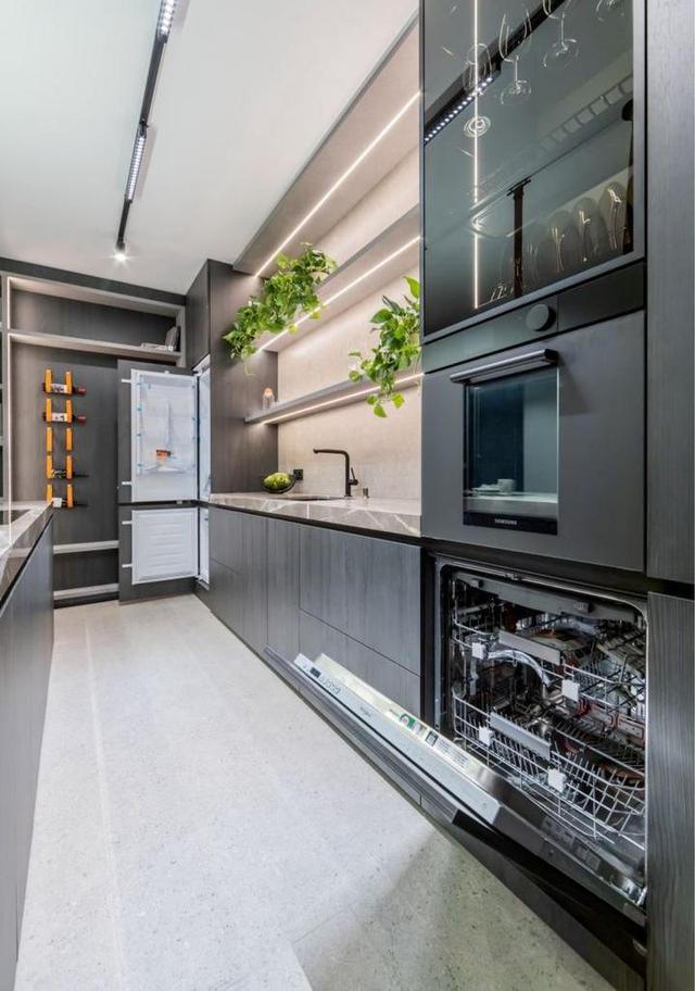 2-кімнатна квартира, вул. Драгомирова 19б — фото 5