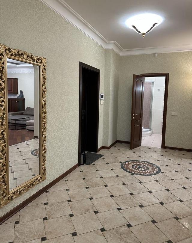 3-кімнатна квартира, вул. Коновальця (Щорса) 32а — фото 11
