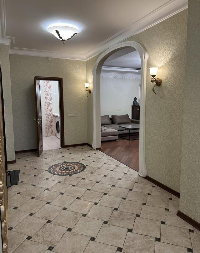 3-кімнатна квартира, вул. Коновальця (Щорса) 32а — фото 14