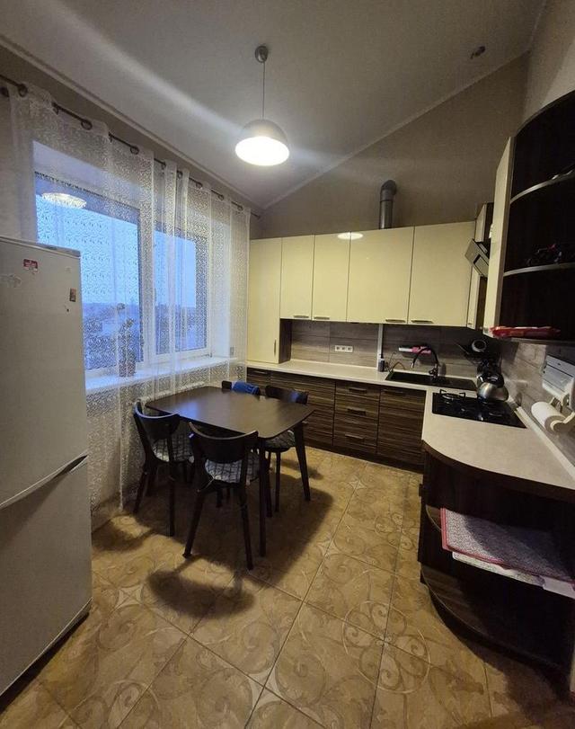 3-кімнатна квартира, Зелена 27