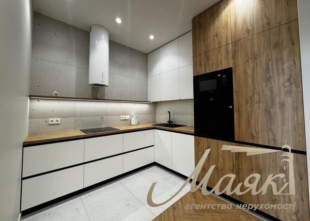 2-кімнатна квартира, пер.Новопечерский 5