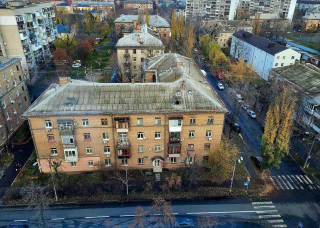 4-кімнатна квартира, вул. Севастопольська 17 — фото 13