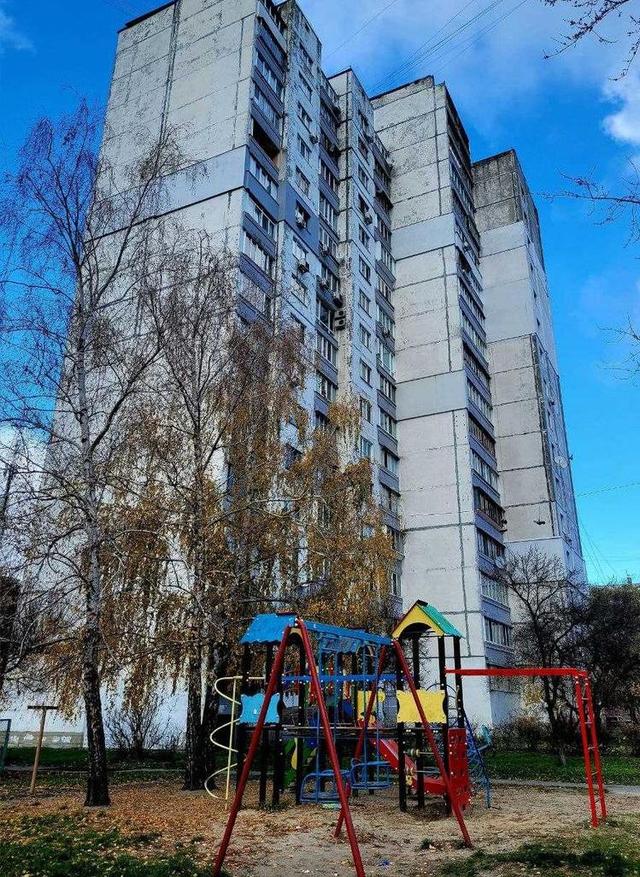 4-кімнатна квартира, вул. Севастопольська 17 — фото 10