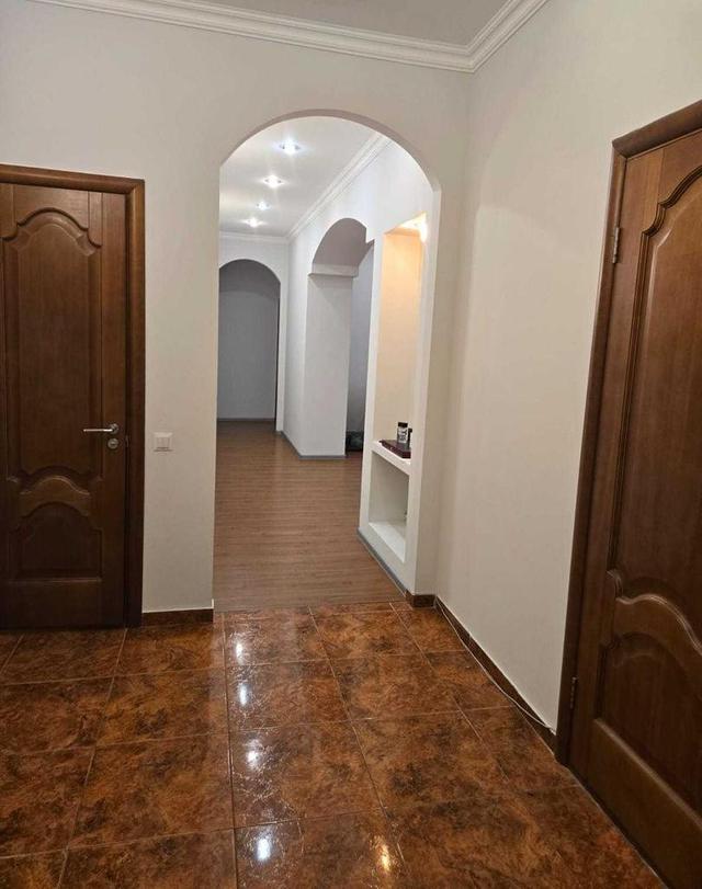 4-кімнатна квартира, вул. Коновальця (Щорса) 32а — фото 11