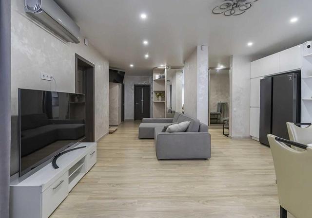 5-кімнатна квартира, вул. Данченка 32б — фото 6