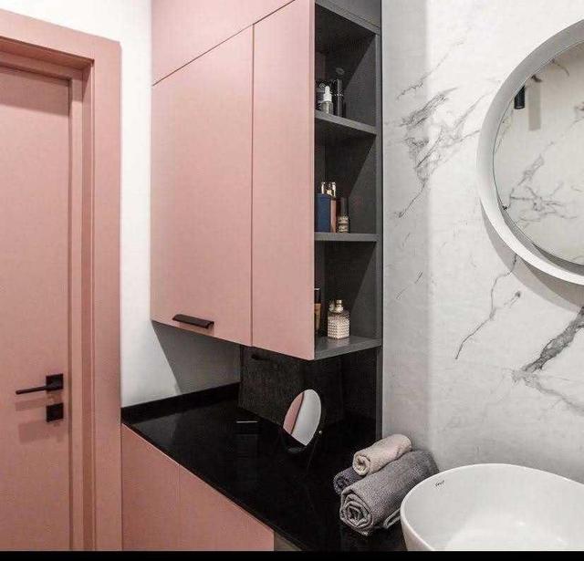 3-кімнатна квартира, квартиру

Стильна 3-к — фото 13
