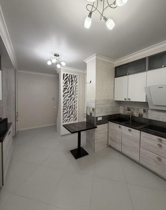2-кімнатна квартира, вул. Драгоманова 2б — фото 13