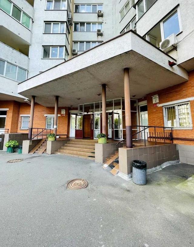 2-кімнатна квартира, вул. Срібнокільська 2а — фото 20