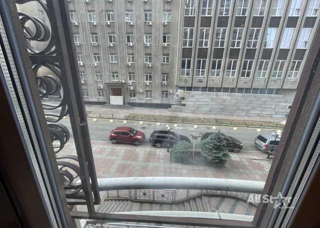 4-кімнатна квартира, вул. Паторжинського 14 — фото 8