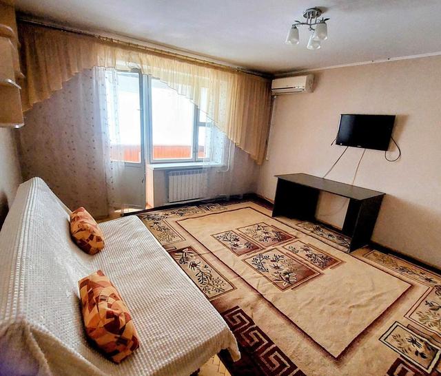 1-кімнатна квартира, просп. Романа Шухевича (Генерала Ватутіна) 24 — фото 2