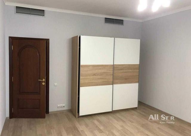 4-кімнатна квартира, вул. Кропивницького 10 — фото 15