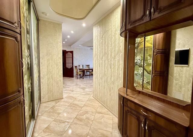 4-кімнатна квартира, вул. Коновальця (Щорса) 36в — фото 2