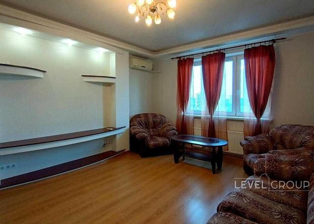 3-кімнатна квартира, просп. Науки 69