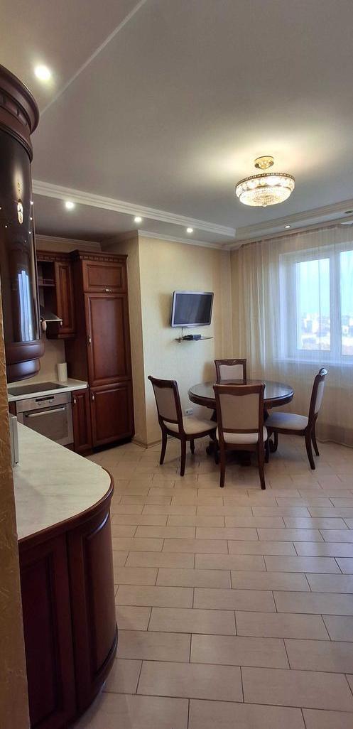 2-кімнатна квартира, вул. Героїв Оборони 10а — фото 1