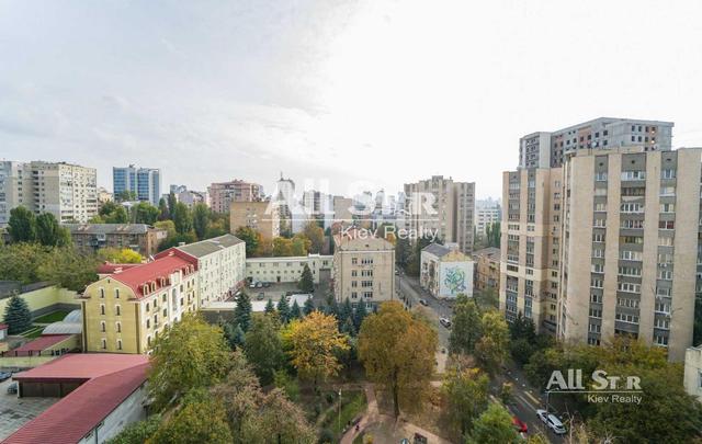 4-кімнатна квартира, вул. Ахматової 46 — фото 9