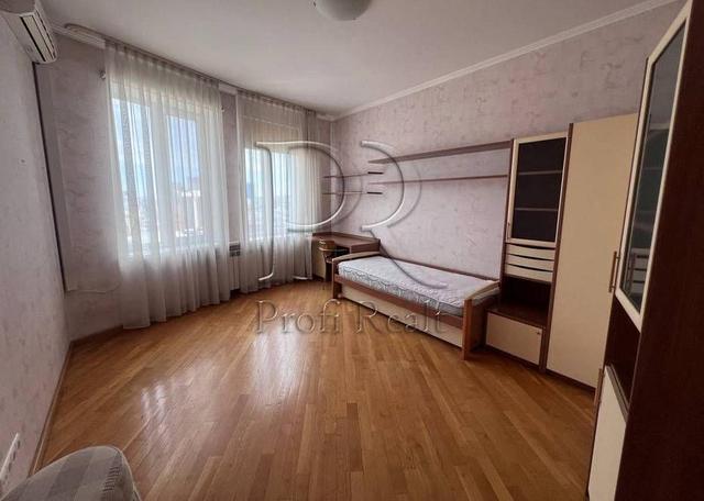 4-кімнатна квартира, вул. Дмитрівська 13а — фото 15