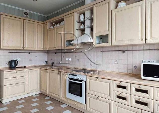 4-кімнатна квартира, вул. Дмитрівська 13а — фото 3