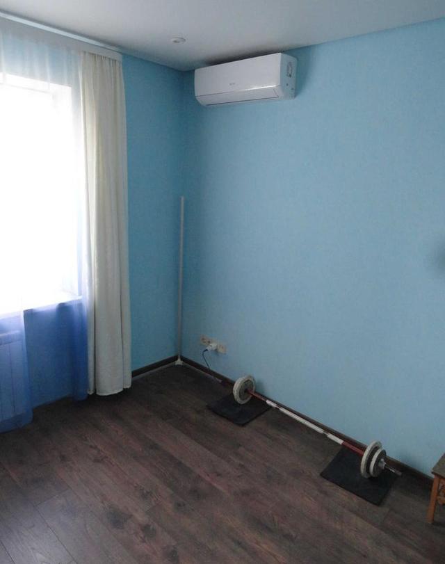 3-кімнатна квартира, пішки від метро — фото 5