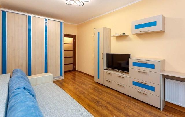 1-кімнатна квартира, вул. Сім’ї Кульженків (Дєгтяренко Петра) 31а