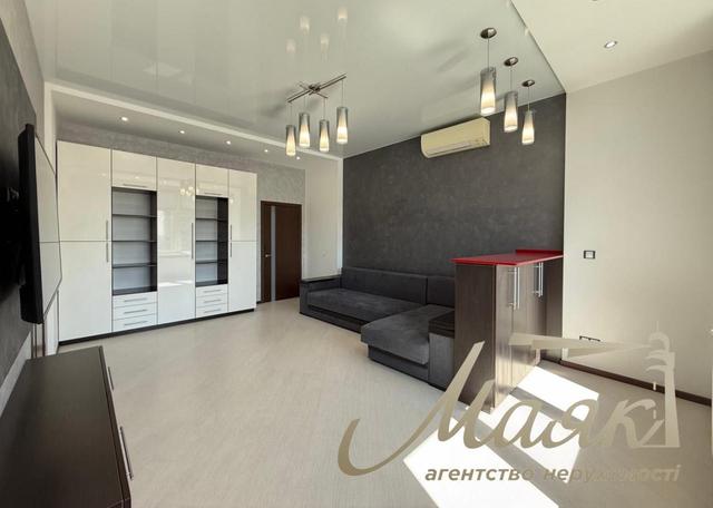 4-кімнатна квартира, вул. Драгомирова 9 — фото 5