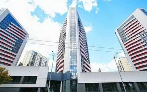4-кімнатна квартира, вул. Липківського (Урицька) 16г — фото 1