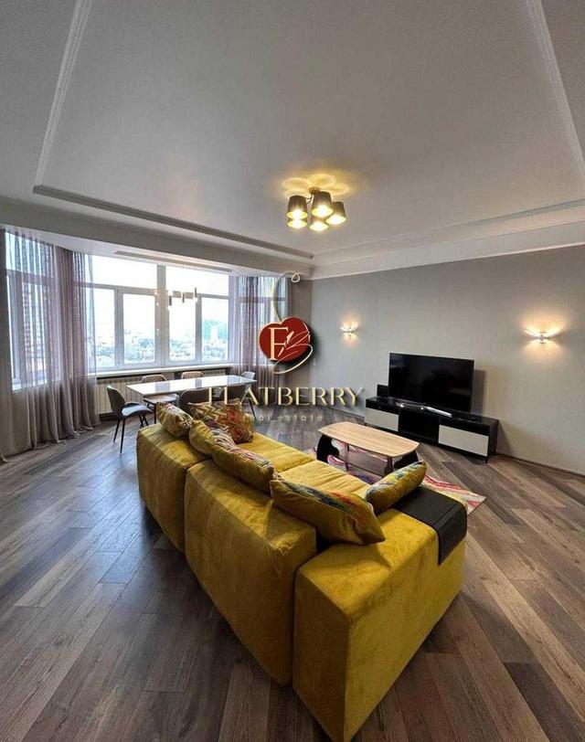 3-кімнатна квартира, пер. Нестеровский 6