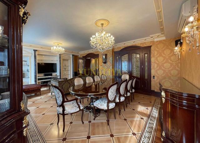 4-кімнатна квартира, вул. Старонаводницька 13 — фото 2