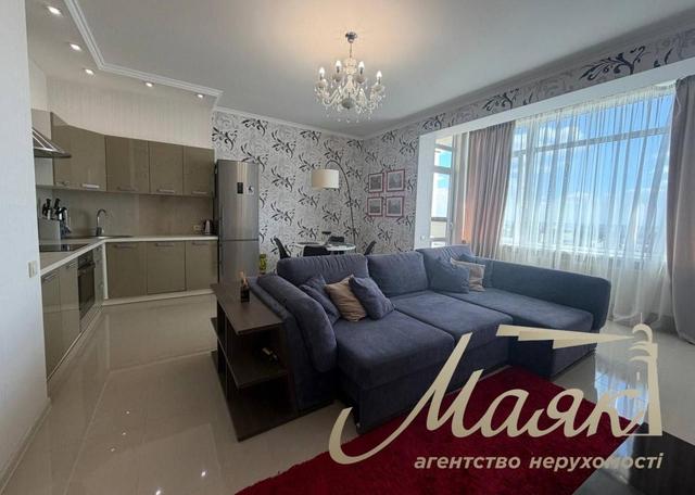 2-кімнатна квартира, вул. Коновальця (Щорса) 44а