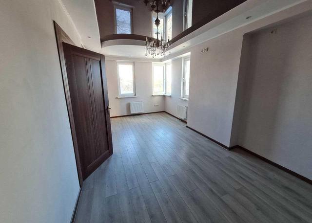 2-кімнатна квартира, просп. Перемоги (Брест-Литовський) 131а — фото 1