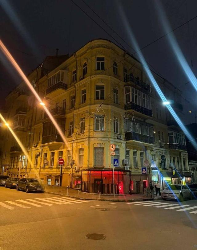 2-кімнатна квартира, вул. В. Житомирська 16 — фото 1