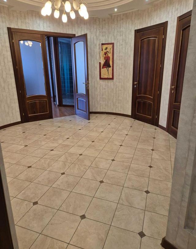 3-кімнатна квартира, Київ — фото 17