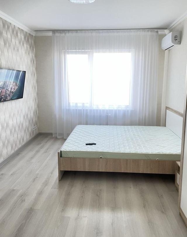 2-кімнатна квартира, вул. Вишняківська 2 — фото 1