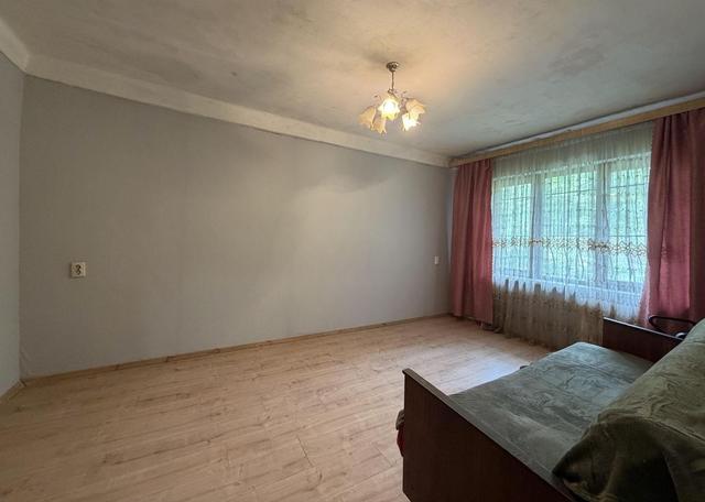 1-кімнатна квартира, вул. Чорних Запорожців, 11В