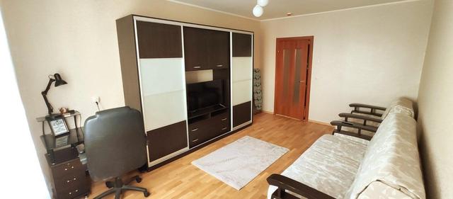 1-кімнатна квартира, проспекту Червоної калини 1В — фото 1