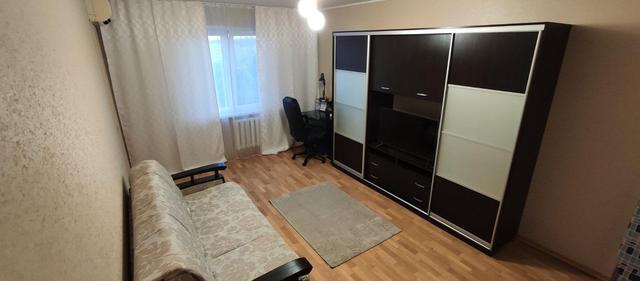 1-кімнатна квартира, проспекту Червоної калини 1В — фото 2