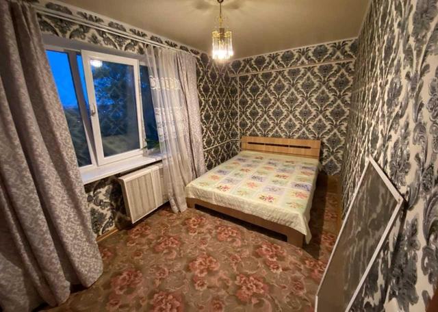 2-кімнатна квартира, вул. Костанайська 2