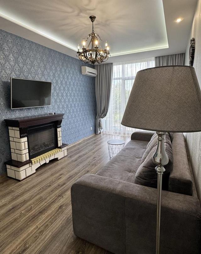 3-кімнатна квартира, вул. Регенераторна 4к6 — фото 1