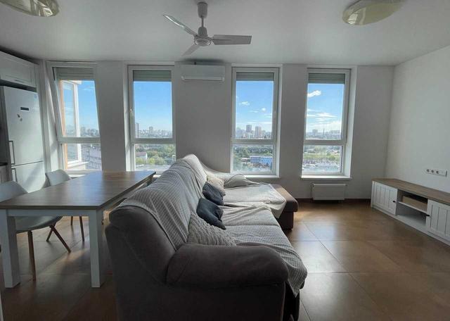 1-кімнатна квартира, просп. Перемоги (Брест-Литовський) 67 — фото 1