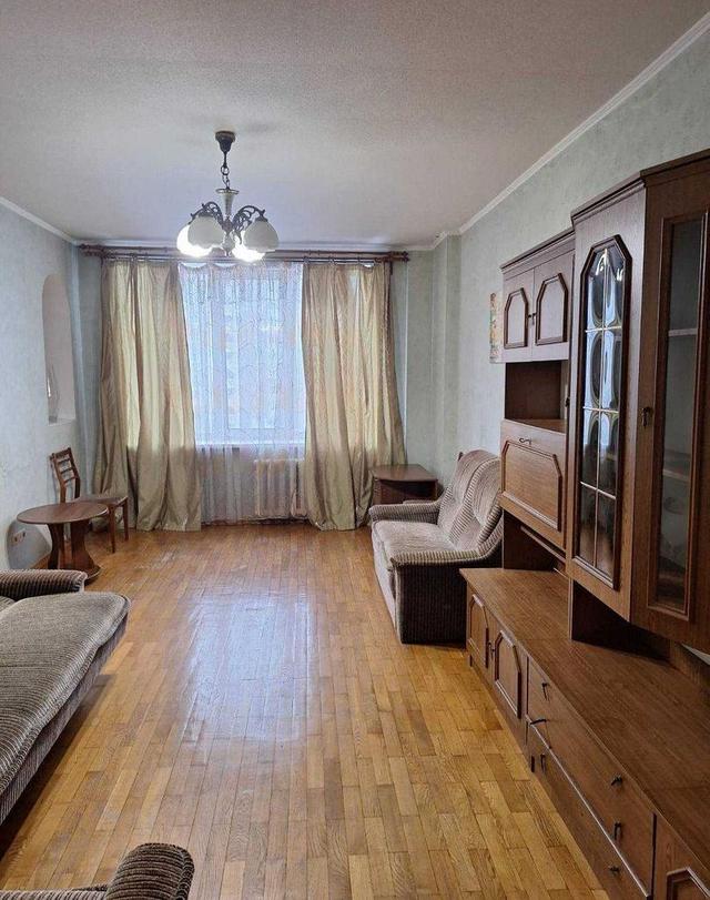 1-кімнатна квартира, вул. Харківське шосе, 150