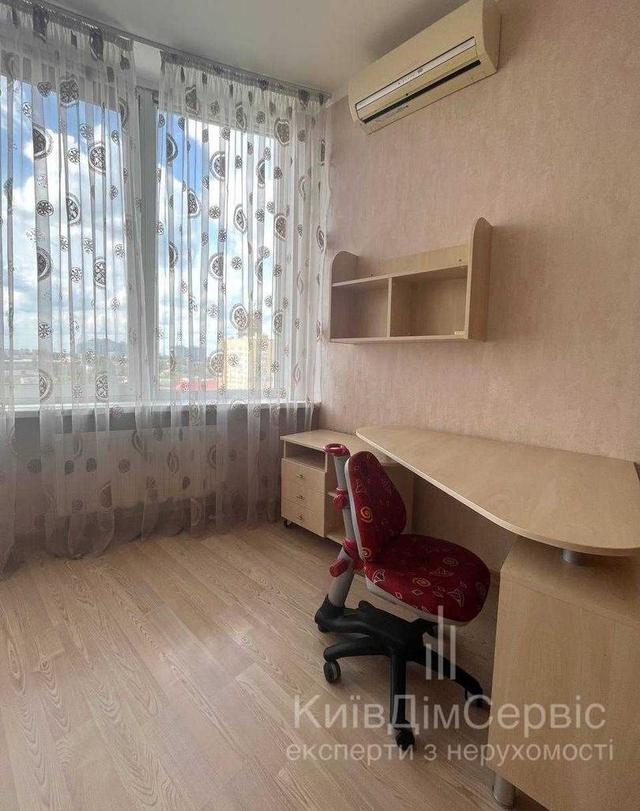 3-кімнатна квартира, вул. Молдовська 2 — фото 16